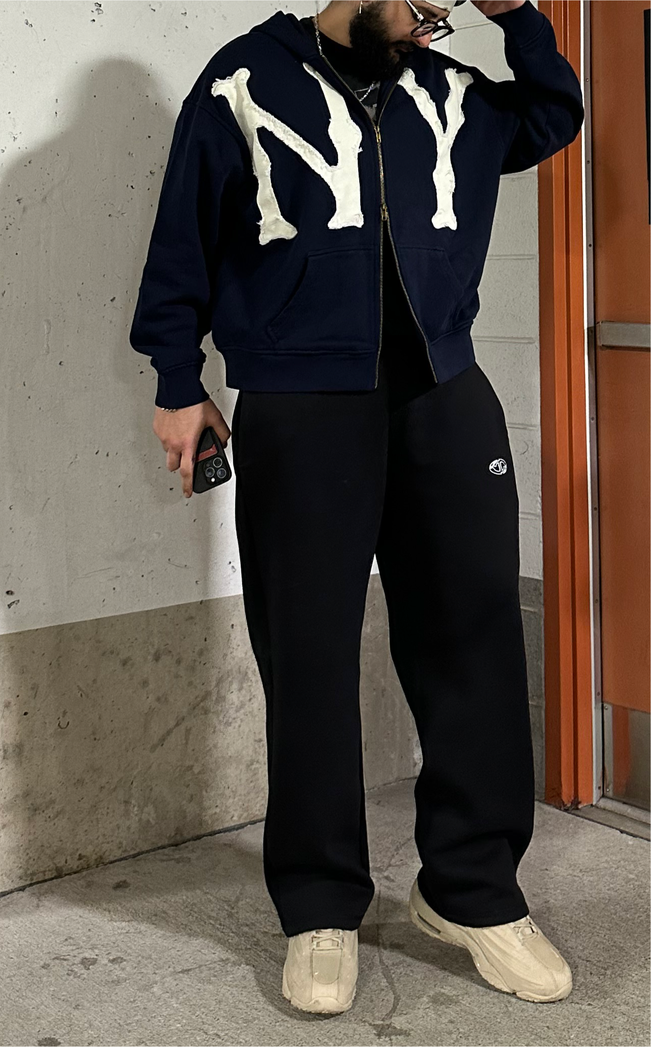Taknly Sweatpants (Black)