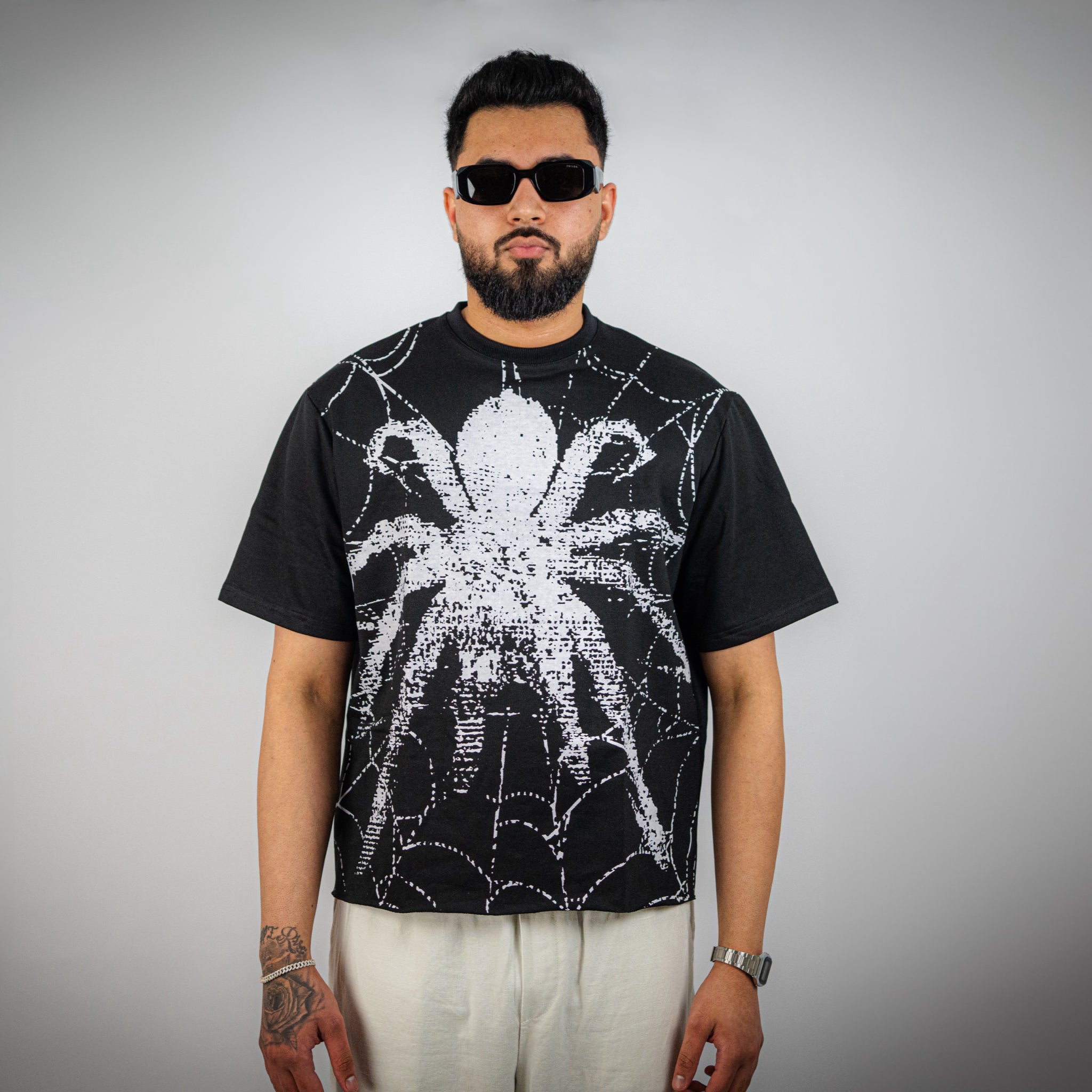 Arachnides Tee